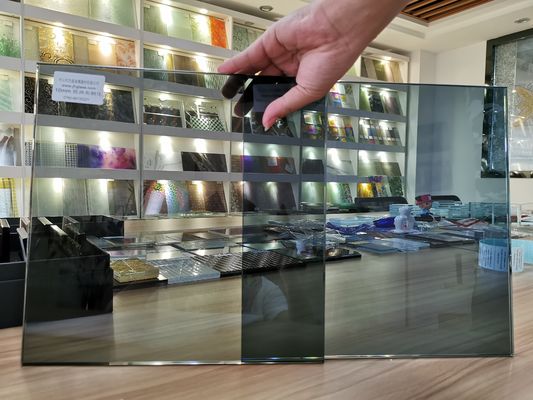 Υπαίθριο γυαλί ασφάλειας ανεμοφρακτών Soundproof τοποθετημένο σε στρώματα Pvb