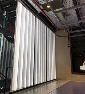 Υπαίθριο διακοσμητικό χώρισμα 6mm ραμπών γυαλί
